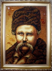 Оригинальные портреты из янтаря на заказ
