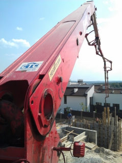 Увага! Оренда автобетононасосів в Києві!