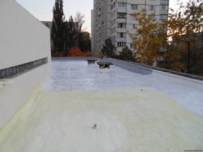 Гідроізоляція плоскої покрівлі в Україні