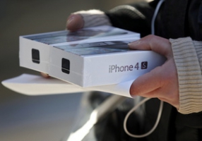 iPhone 4S ������ ������������ � �������