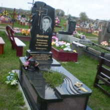 Продаем памятник из гранита (Львов)