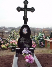 Пропонуємо елітні пам'ятники з граніту (Луцьк)