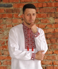 Предлагаем мужские вышиванки