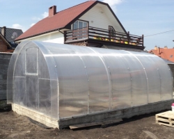 Продаем парники из поликарбоната - цена доступная