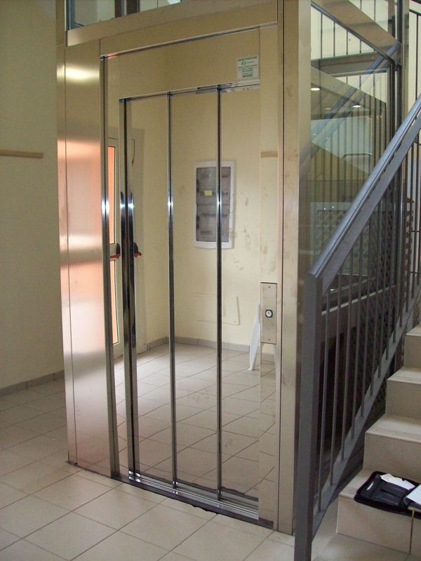 Купити ліфт пасажирський недорого для магазину