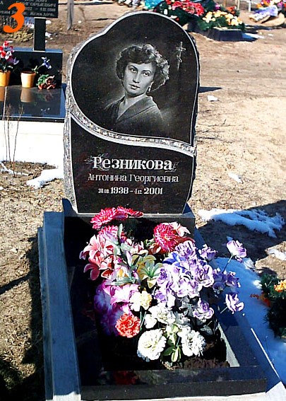 Изготовление надгробий и памятников по индивидуальному заказу Ровно, Цумань, Дубно