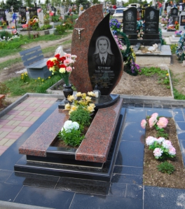 Осуществляем изготовление памятников, доставка, установка