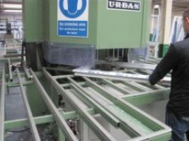 Комплект обладнання для виробництва ПВХ вікон продуктивністю 160-180 конструкцій