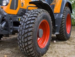 Постачаємо найкращі шини для спецтехніки в широкому асортименті