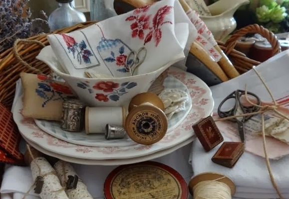 Купить ножницы, иглы и другие аксессуары для рукоделия