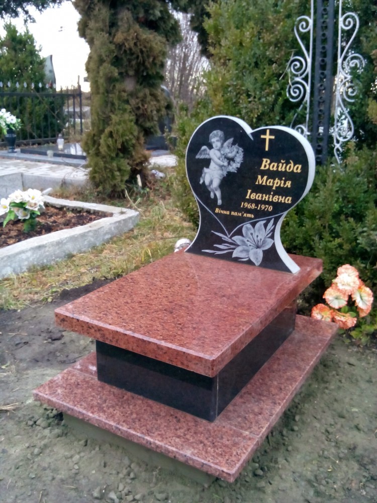 Надгробные памятники купить у виробника памятники из гранита в ростове челябинске